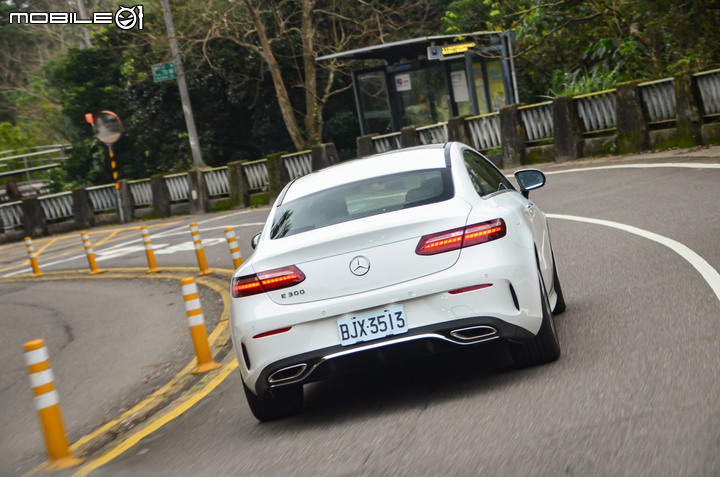 Mercedes-Benz E300 Coupe 試駕,快意優雅又令人嚮往的豪華轎跑車!