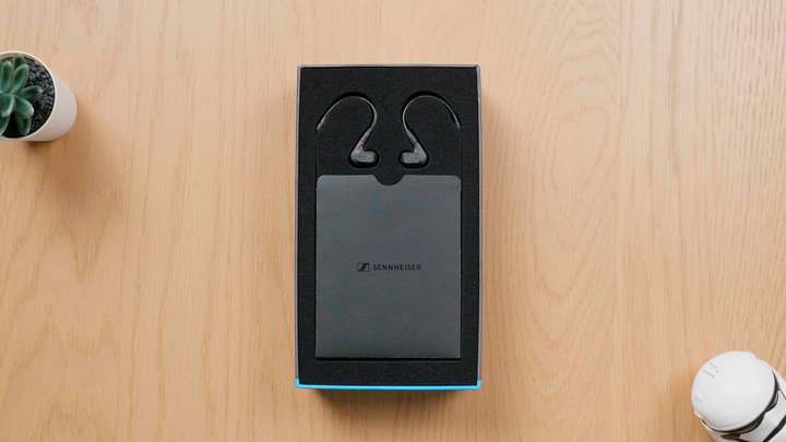 Sennheiser IE 300 萬元發燒耳機重溫老森海塞爾韻味 | 7mm 超寬廣音頻 XWB 單體