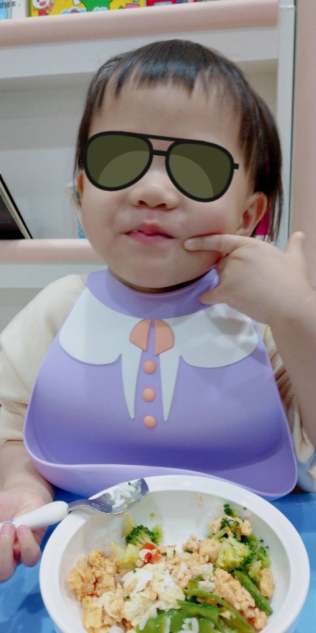 水解奶的小孩真的養不胖?目前喝親舒水解