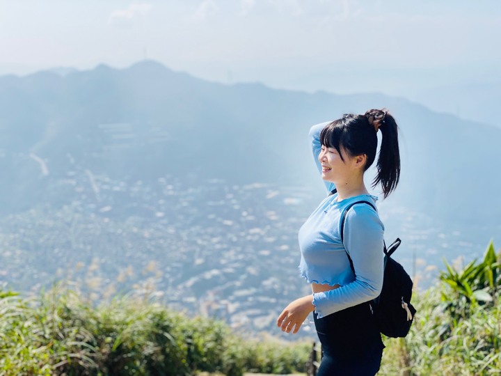 新北瑞芳｜基隆山．黃金山城半小時可登頂，欣賞岬彎海景