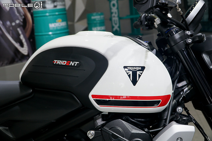 【採訪】英倫超值三缸 Triumph 凱旋 Trident 660 正式抵台到港開箱！