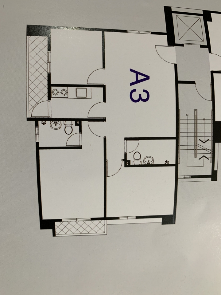 新成屋格局客廳請教