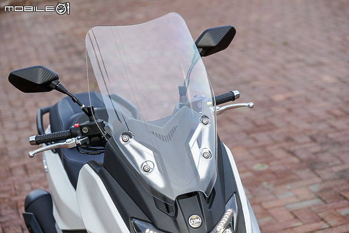 2021 SYM MAXSYM 400 試駕｜價格超值 滿配國產新秀