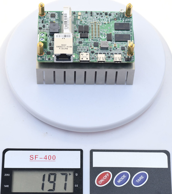 搭載AMD Ryzen的DFI GHF51 1.8吋SBC動手玩