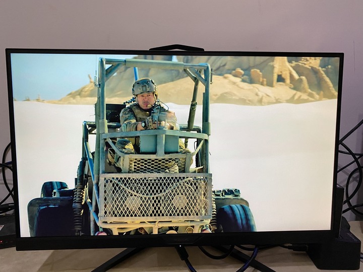AORUS FI27Q-X 鷹神加持240HZ 電競體驗新突破
