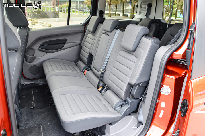 Ford Tourneo Connect 旅玩家試駕|百變空間多用途七座MPV!