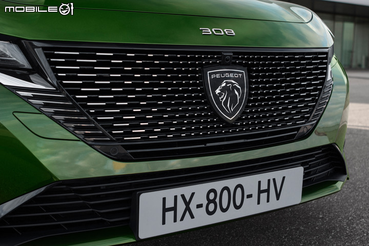 【海外新訊】Peugeot 大改款308發表,呈現新世代家族外觀與新廠徽!