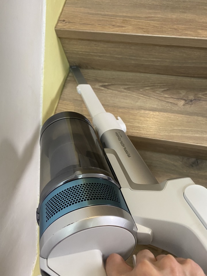 Samsung Jet70 吸塵器和旋風集塵器開箱囉