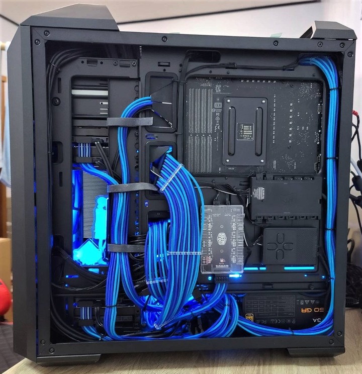 電腦機殼整線分享