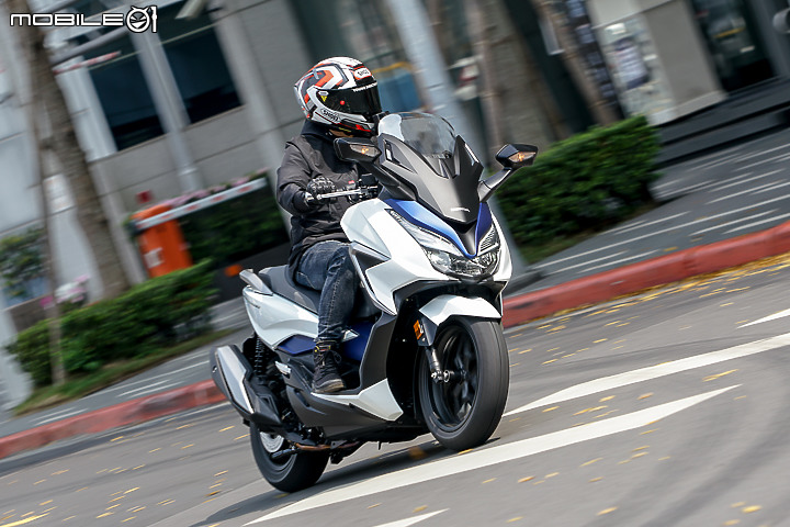 HONDA FORZA 350 獨家試駕|動力大躍進 滿足通勤旅程全面需求