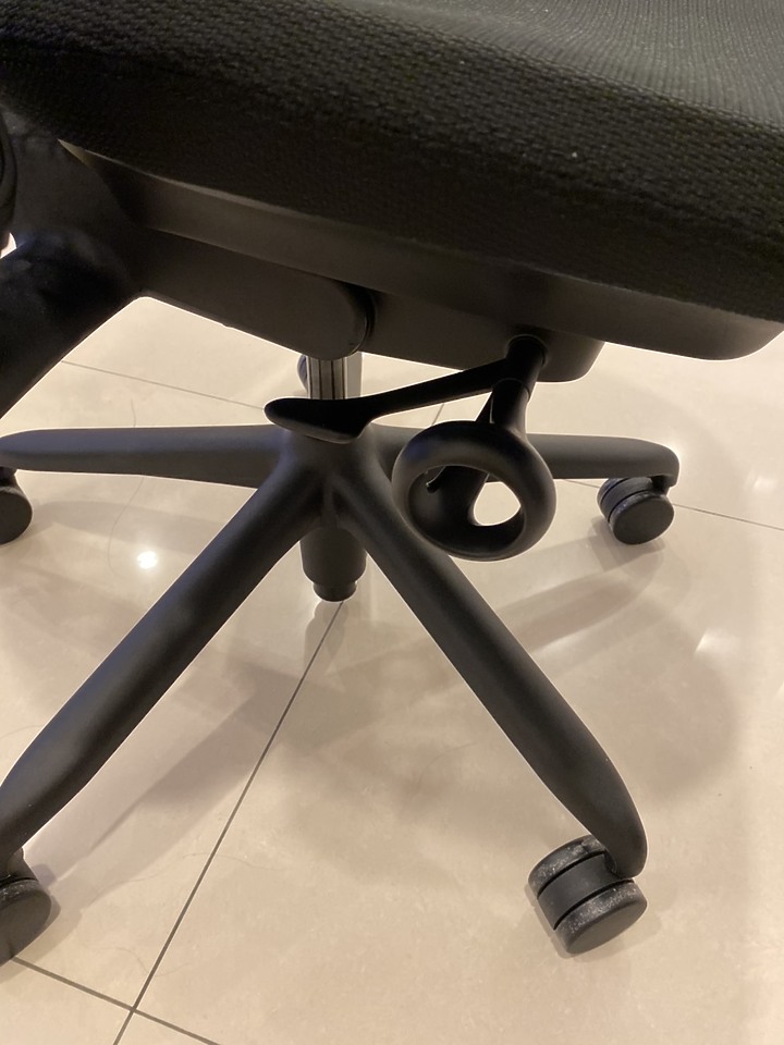 ［開箱］Herman Miller Sayl 三個月使用感想