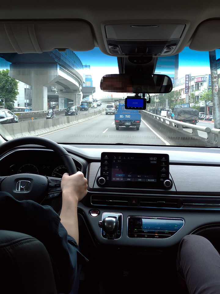 七人座MPV vs SUV,暫定XC90,歡迎各位意見