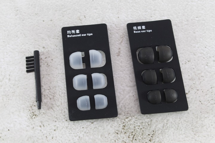 寧梵NF Audio NA1平衡音圈入耳式耳機-聽了會捨不得拿下的好聲音!