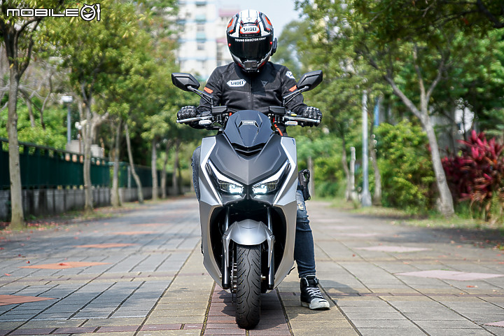 KYMCO KRV 180 TCS 量產版試駕｜極致靈活 旗艦速可達新範疇