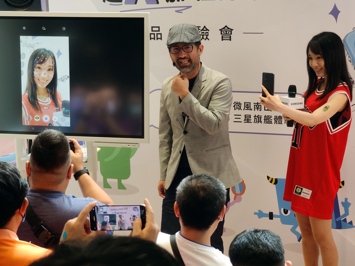 【旗艦規格下放！好玩の超值選擇】 SAMSUNG Galaxy A52 5G 實機上手體驗！