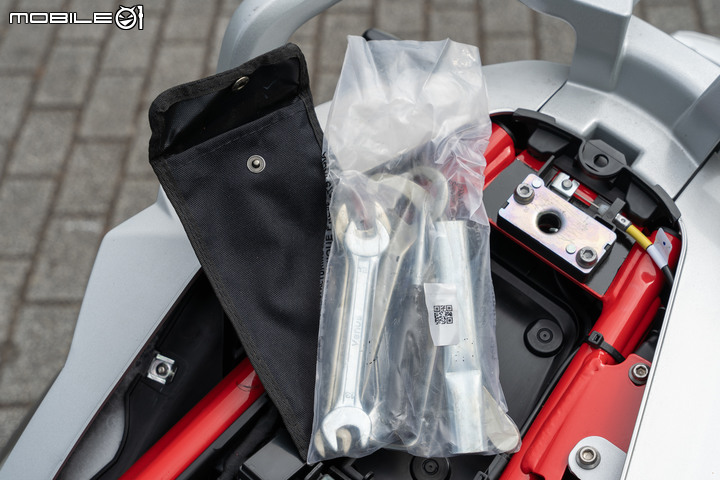 2021 BMW Motorrad G 310 GS 試駕|享受公路之餘也帶你體驗越野樂趣