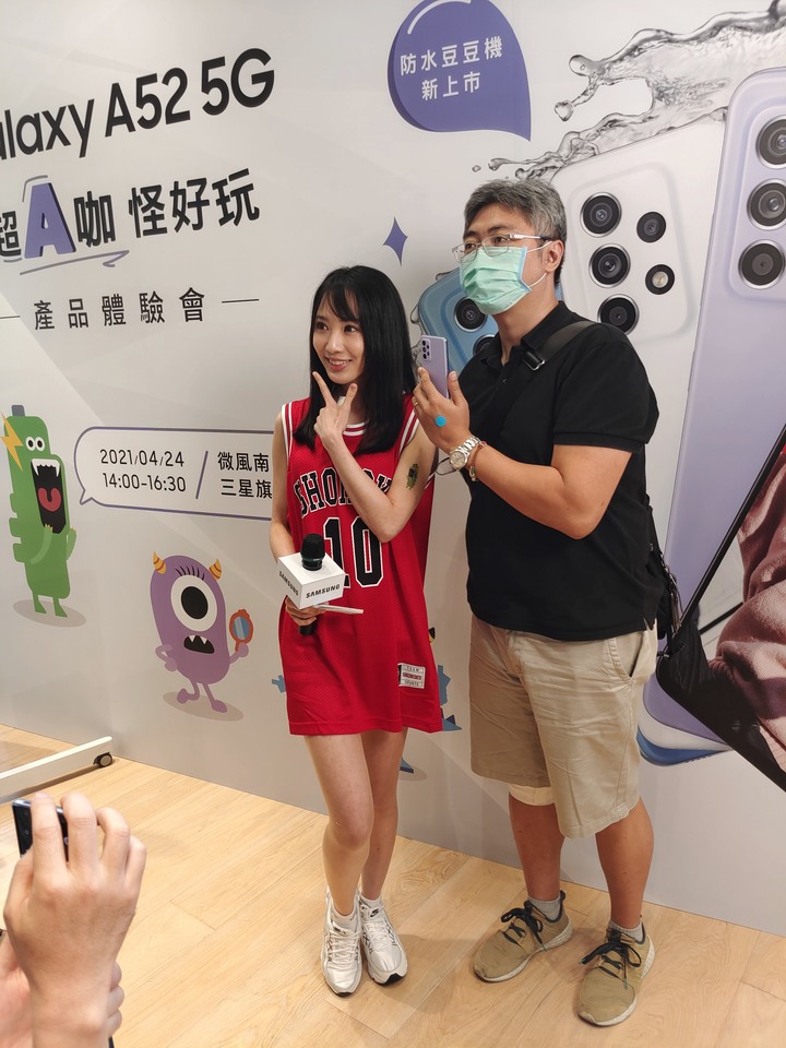 【旗艦規格下放！好玩の超值選擇】 SAMSUNG Galaxy A52 5G 實機上手體驗！