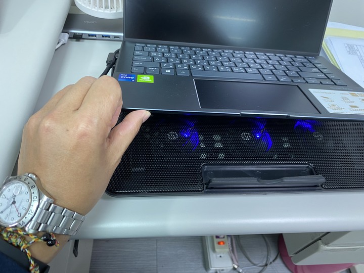 ASUS UX435EG開箱及使用心得分享