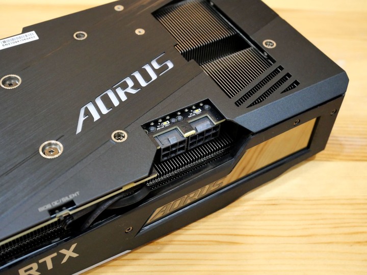 終於入手空氣顯卡 AORUS RTX 3060 Ti MASTER 8G