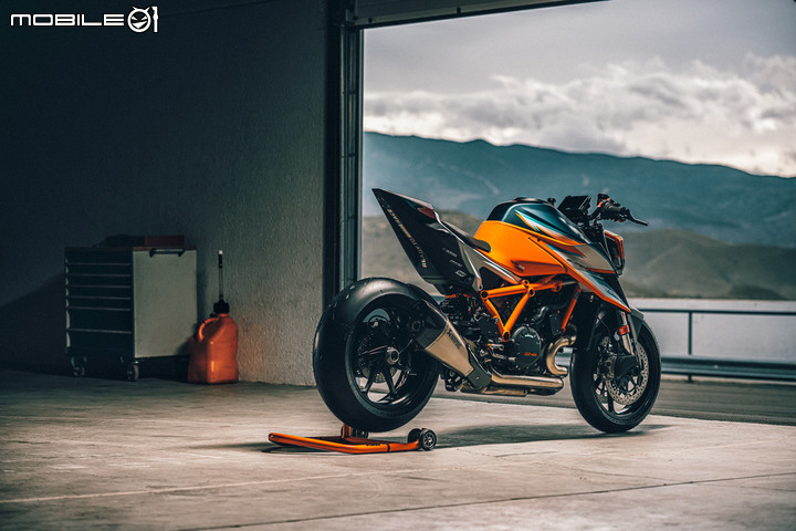 【海外快訊】猶如野獸的攻擊性 KTM 1290 SUPER DUKE RR 限量登場!