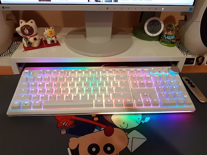 分享irocks K71M RGB 白色版開箱