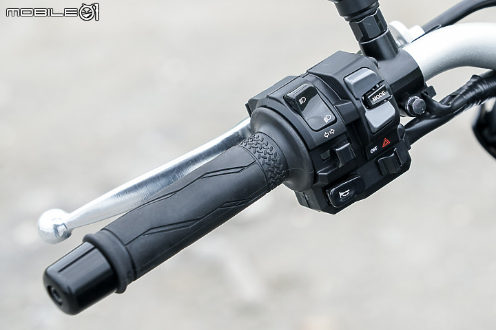 2021 YAMAHA MT-09 公路試駕|IMU 導入 電控加量不加價