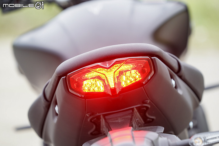 2021 YAMAHA MT-09 公路試駕|IMU 導入 電控加量不加價