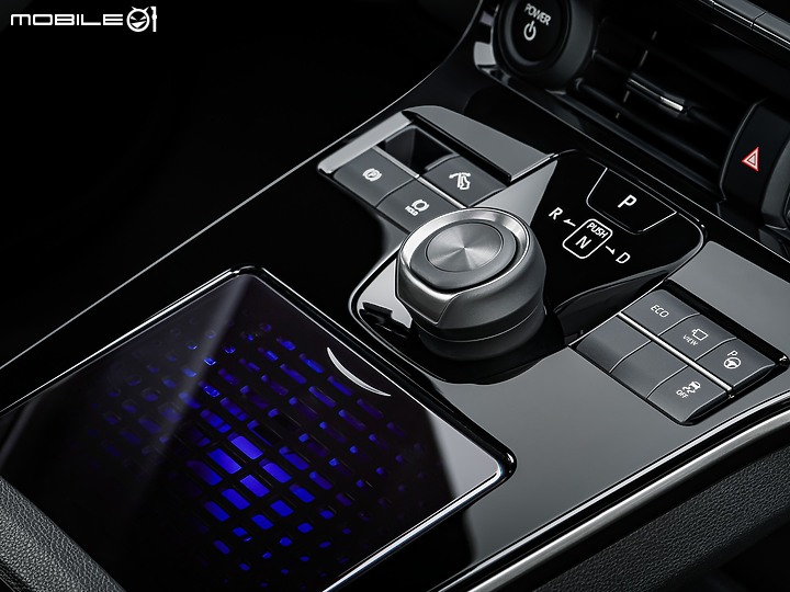 【海外情報】RAV4電動版本?Toyota發表純電休旅bZ4X Concept概念車!