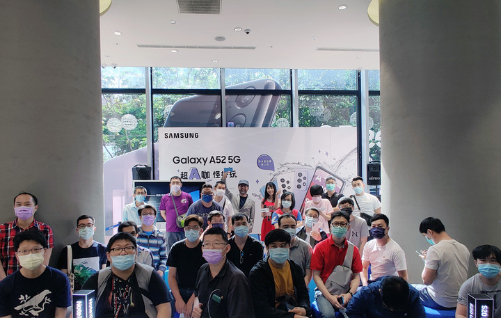 【旗艦規格下放！好玩の超值選擇】 SAMSUNG Galaxy A52 5G 實機上手體驗！