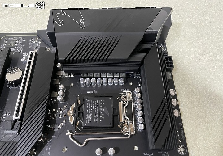 [開箱] 便宜的 6C12T Core i5 11400 / 滿規 B560 AORUS PRO AX