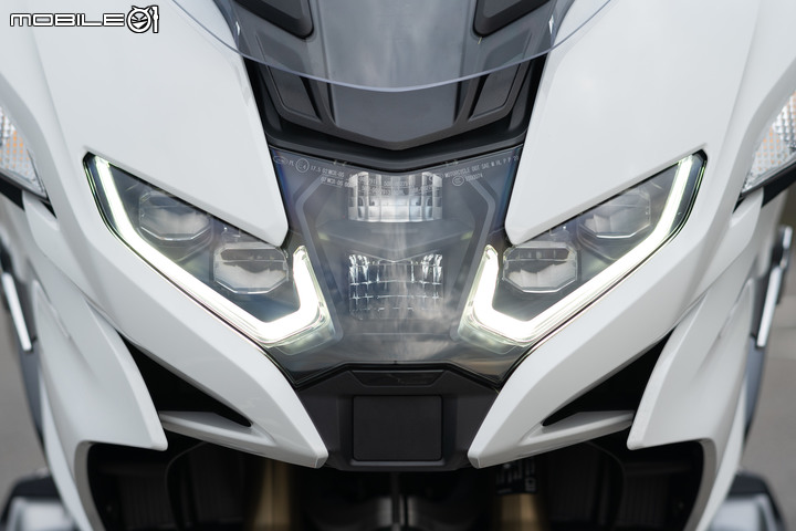 2021 BMW Motorrad R 1250 RT 試駕｜搭載 ACC 自動跟車，劃時代科技休旅登場！