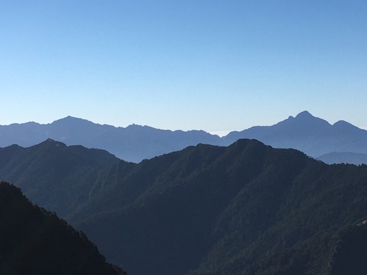 世紀奇峰-大霸群峰之旅