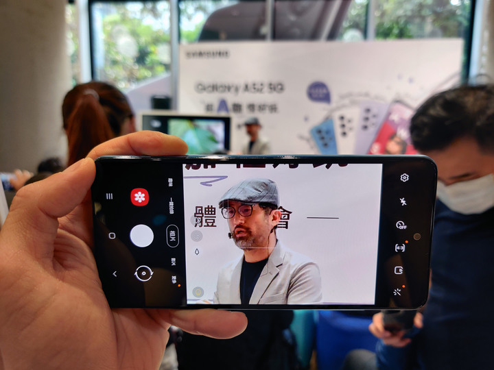 【旗艦規格下放！好玩の超值選擇】 SAMSUNG Galaxy A52 5G 實機上手體驗！