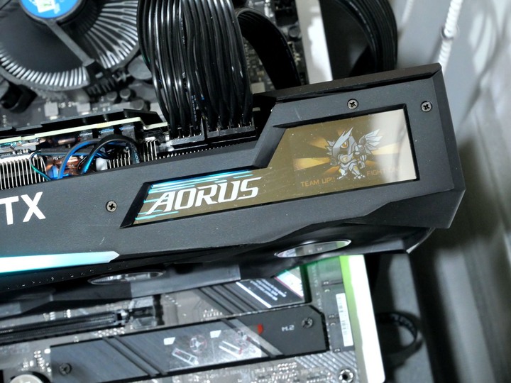終於入手空氣顯卡 AORUS RTX 3060 Ti MASTER 8G