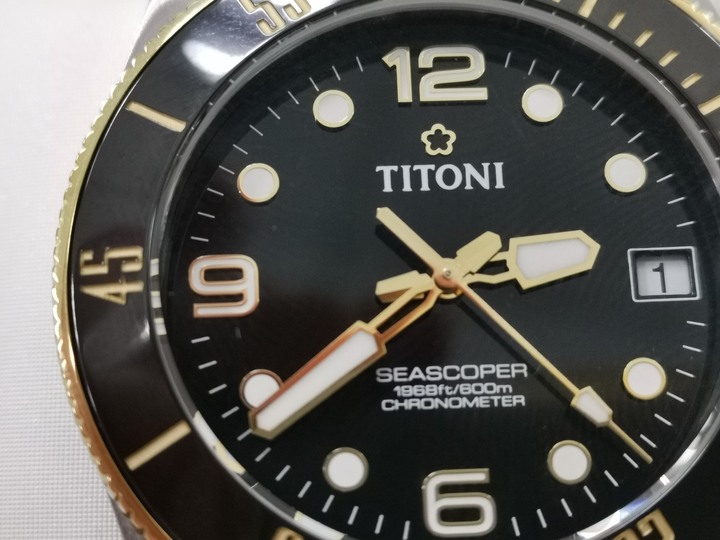 [半金梅鬼] 梅花 TITONI SEASCOPER 600