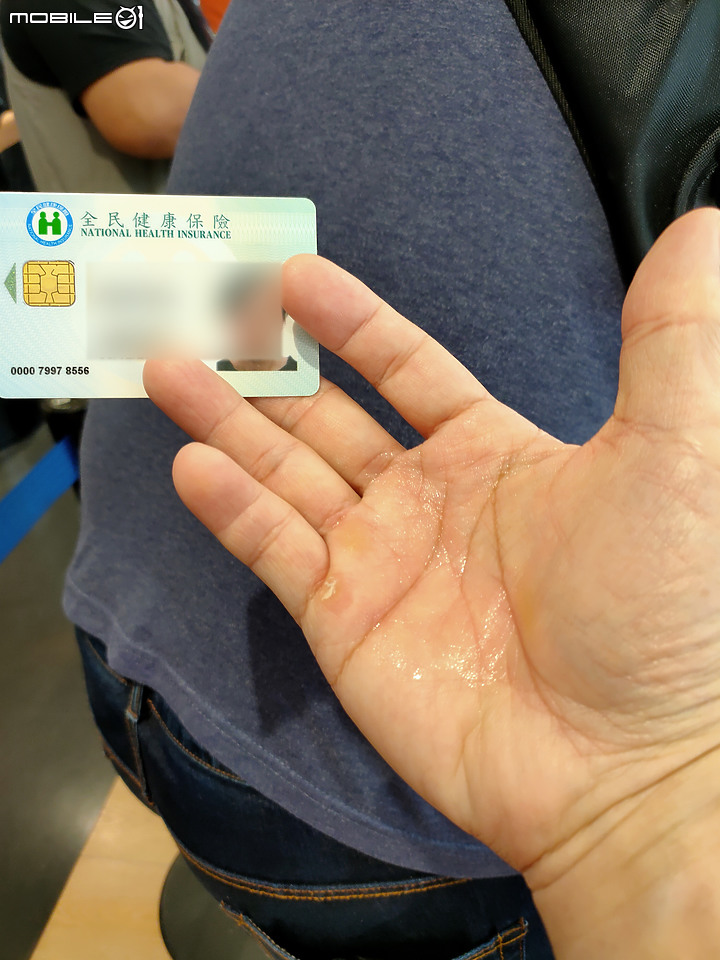 【 體驗分享 】水之呼吸，聲聲流轉，成就你的玩咖大法，三星 A52 系列 5G 防水豆豆機，遇水則發陪你玩一夏！