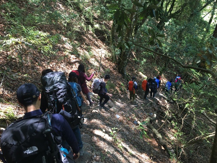 世紀奇峰-大霸群峰之旅