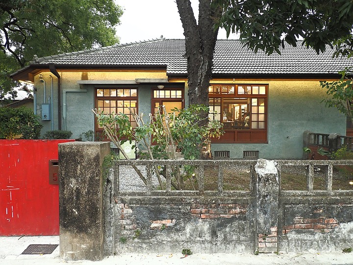 屏東市 勝利星村創意生活園區｜勝利新村 — 保留完整街廓的日治時期官舍群，改造重生為充滿創意的園區