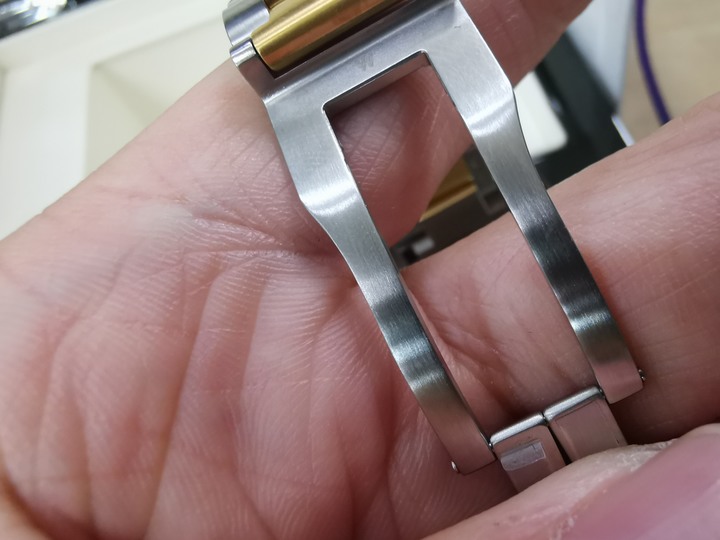 [半金梅鬼] 梅花 TITONI SEASCOPER 600