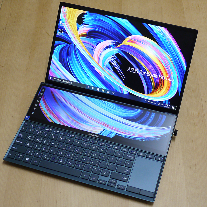 無限視野之ZenBook Duo UX482EA體驗（貳）：打打Switch看股票