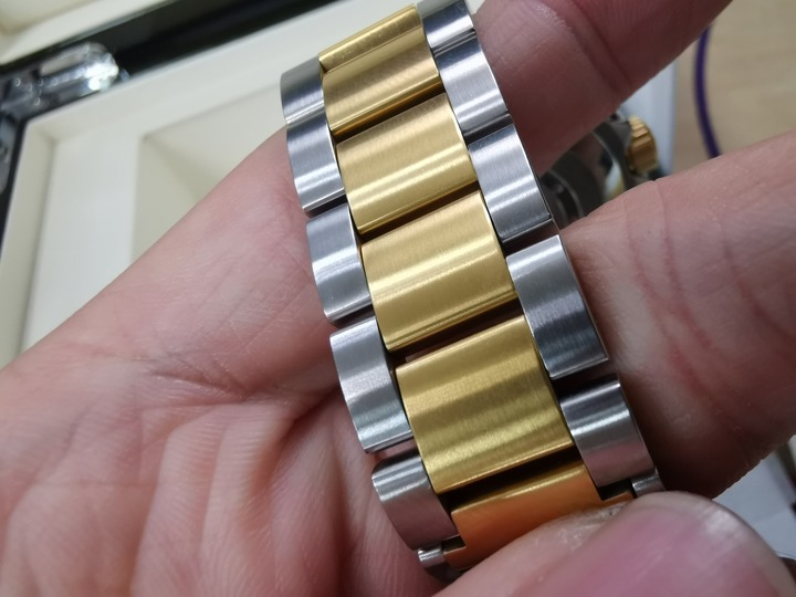 [半金梅鬼] 梅花 TITONI SEASCOPER 600