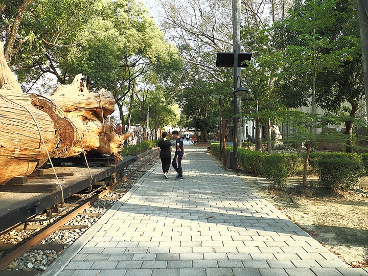 原嘉義製材所 — 曾經的東洋第一製材所,現今的城市中大草原