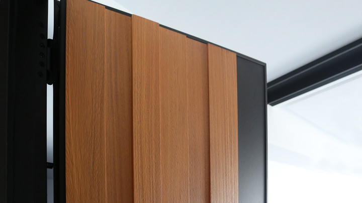 藍鯨隔音門窗-乾式施工-包框結構開心分享