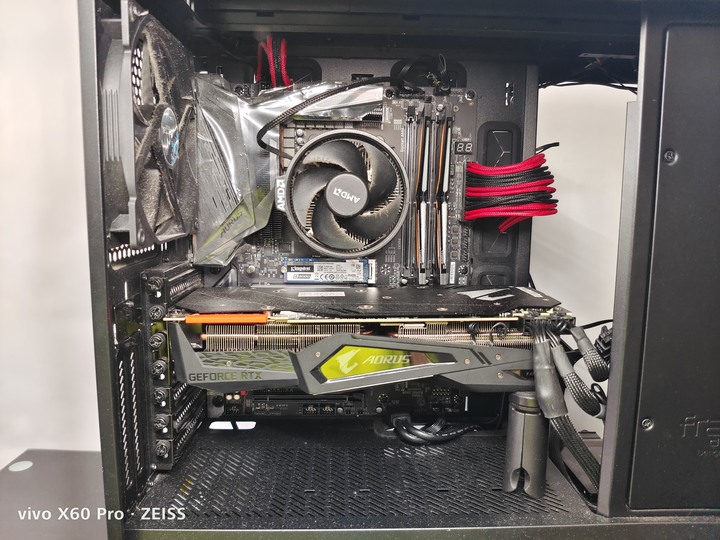米家無線吸塵器Mini簡單開箱試用