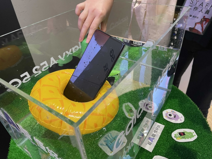【超A咖 怪好玩！體驗Galaxy A52 5G 立刻晉級A咖】
