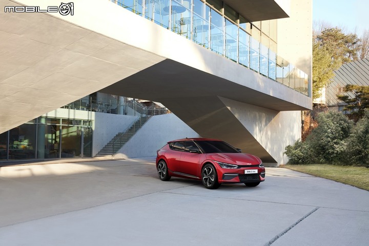 【海外新訊】Kia EV6正式發表,最大續航里程510公里、GT版本具備3.5秒加速破百實力!