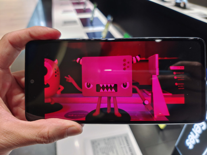 【旗艦規格下放！好玩の超值選擇】 SAMSUNG Galaxy A52 5G 實機上手體驗！