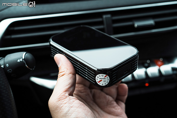 SIMTEC 興運科技 MMB4 車用安卓盒|免改機,秒升級你的車機系統!