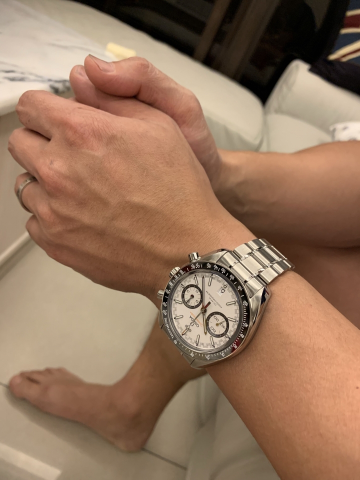 (開箱)OMEGA SPEEDMASTER RACING