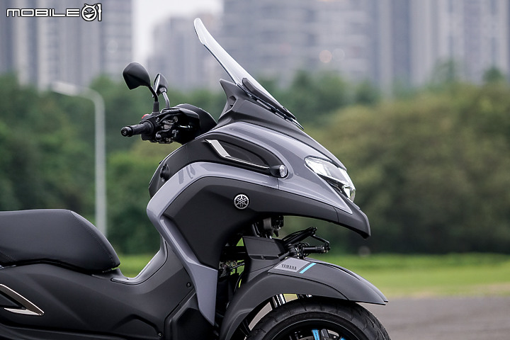 YAMAHA TRICITY 300 三輪重機獨家首試｜拿手戲是穩定 電控輔助駕馭更輕鬆